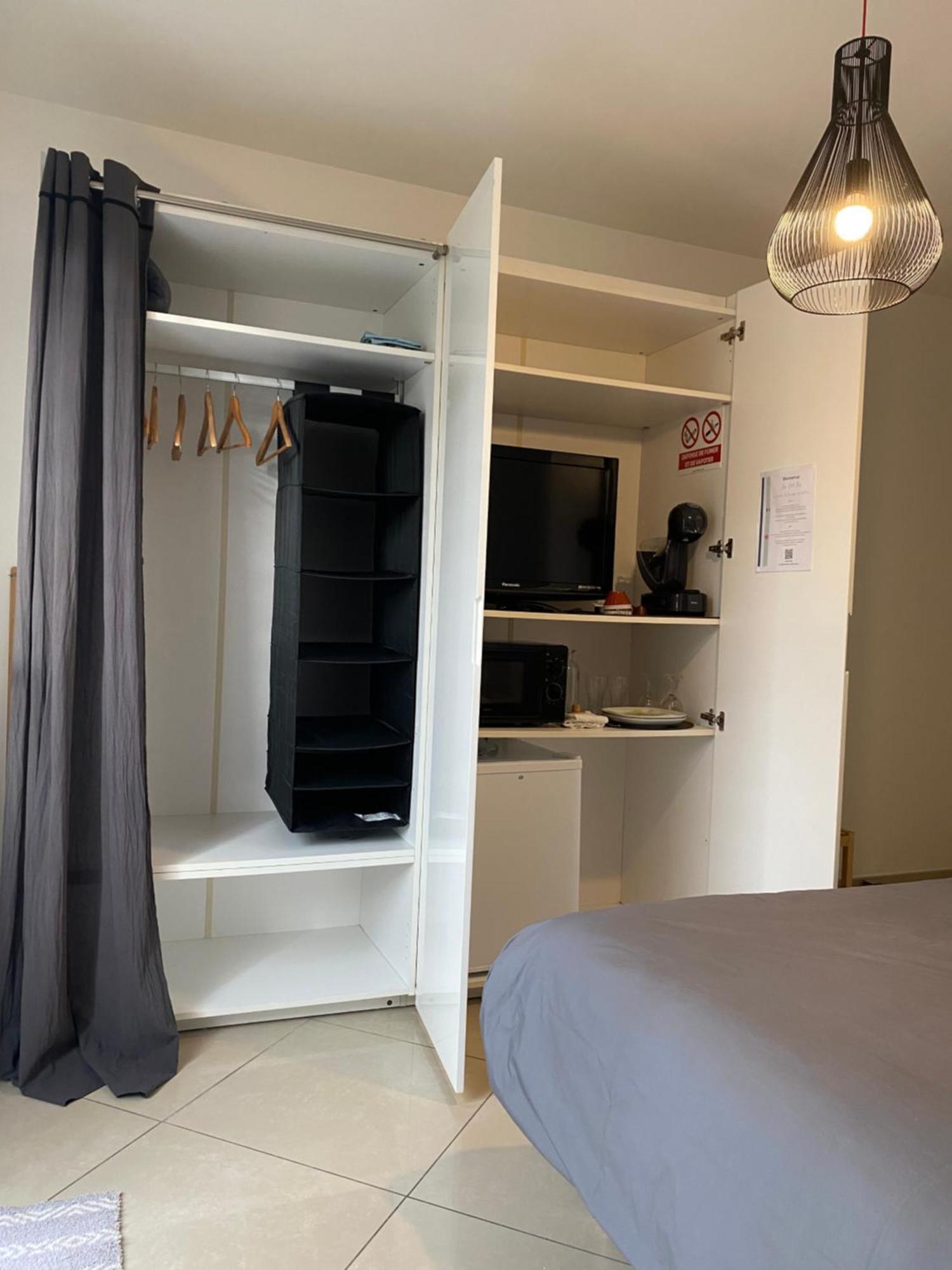 Chambre Confortable Avec Une Entree Independante - Parking & Acces Lille Facile Marcq-en-Baroeul Exterior photo